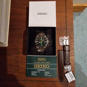 Seiko Kinetic SKA791P1 Green Dialm